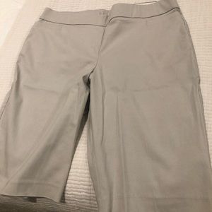 NWT Dana Buchman Bermuda Shorts